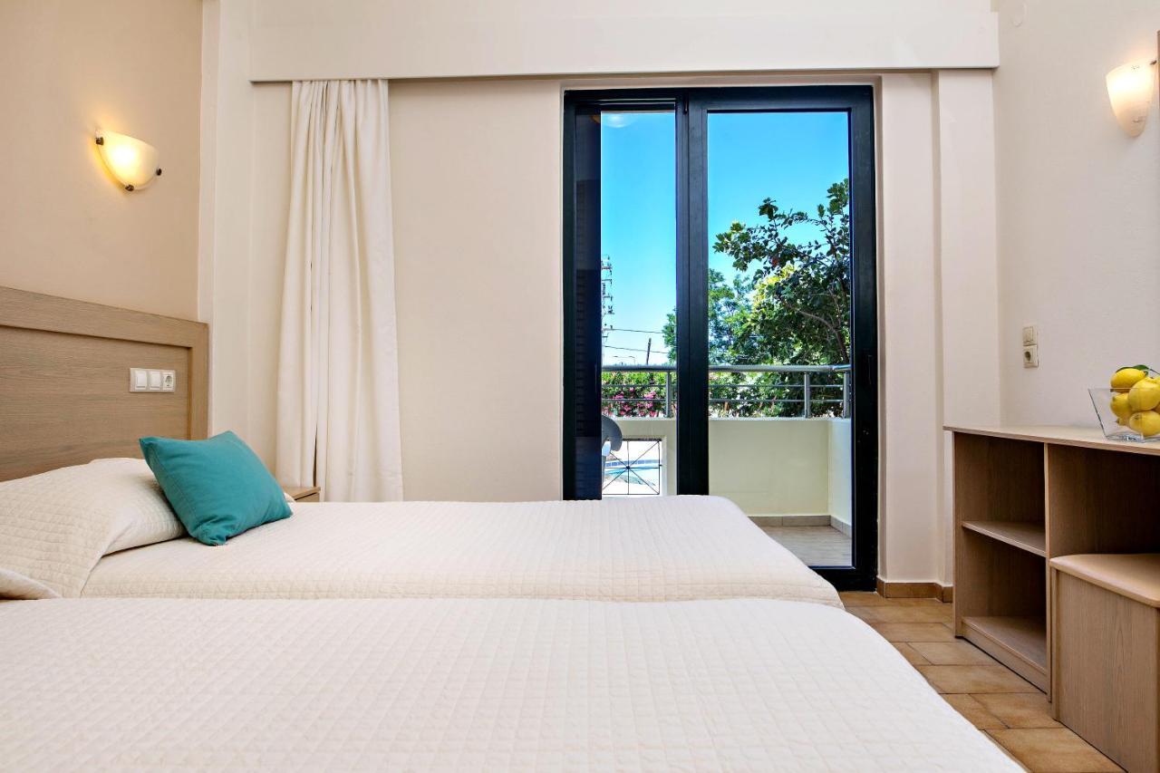 Lefka Apartments Parigoria エクステリア 写真