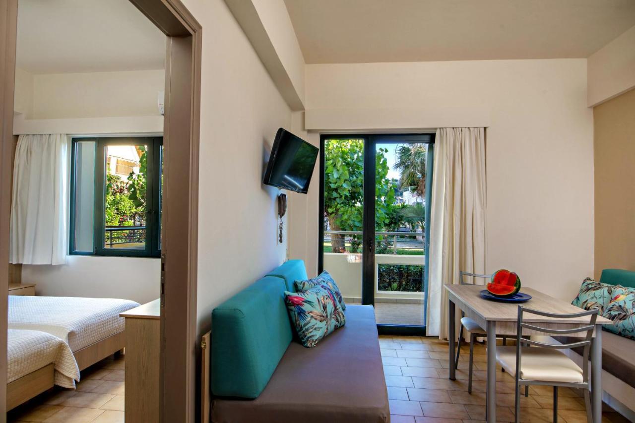 Lefka Apartments Parigoria エクステリア 写真
