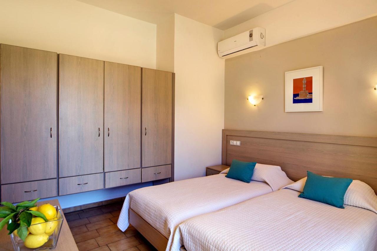 Lefka Apartments Parigoria エクステリア 写真