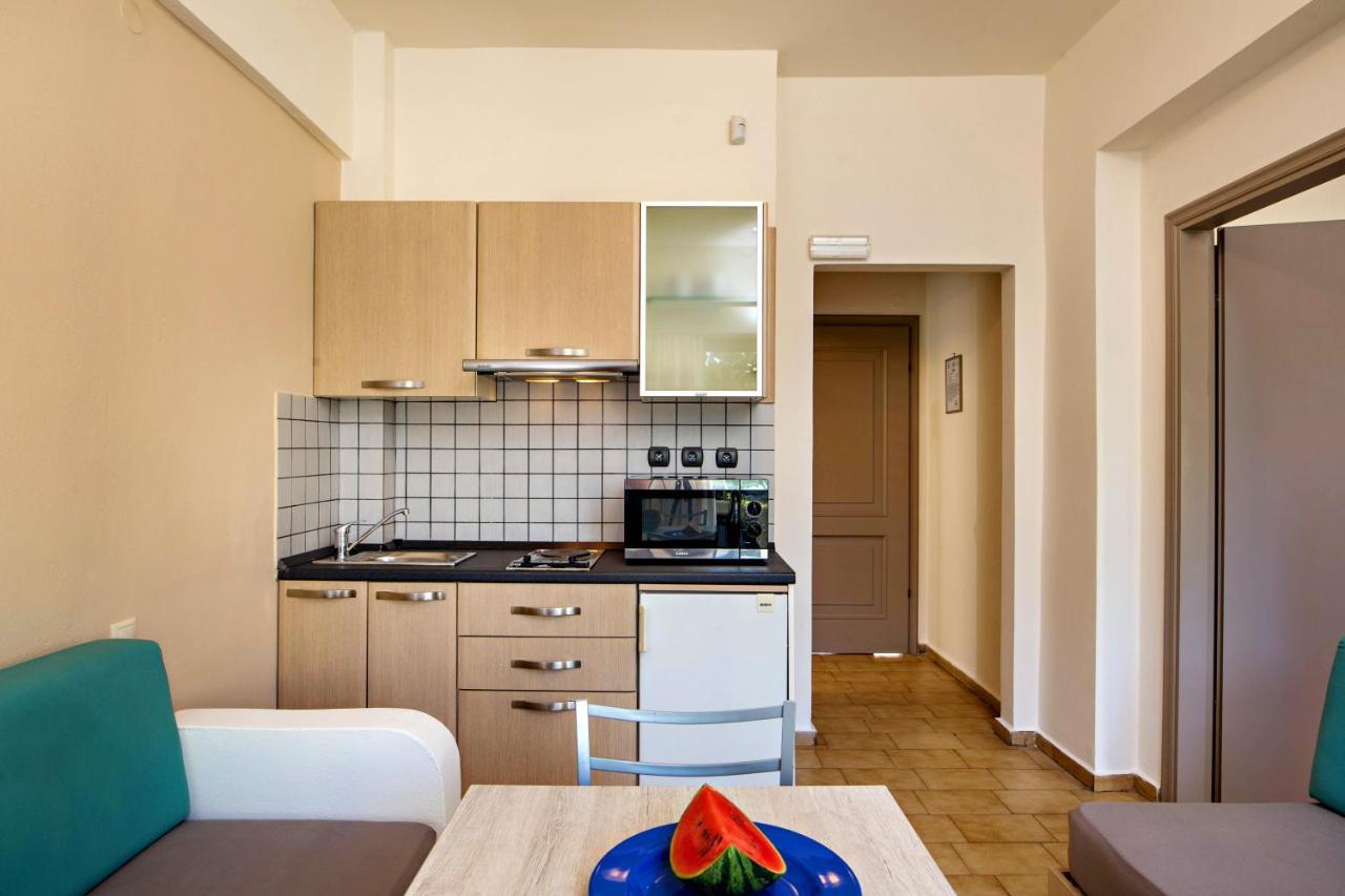 Lefka Apartments Parigoria エクステリア 写真