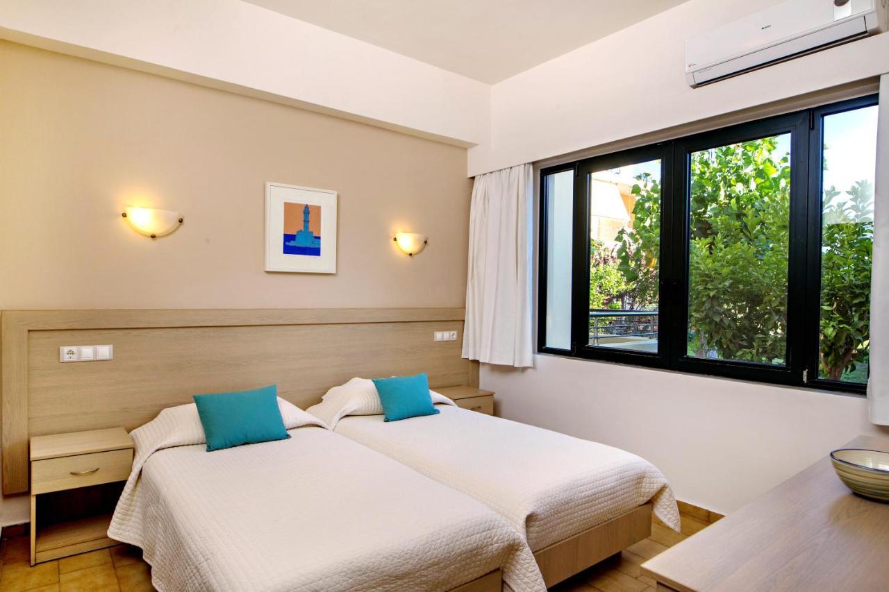 Lefka Apartments Parigoria エクステリア 写真