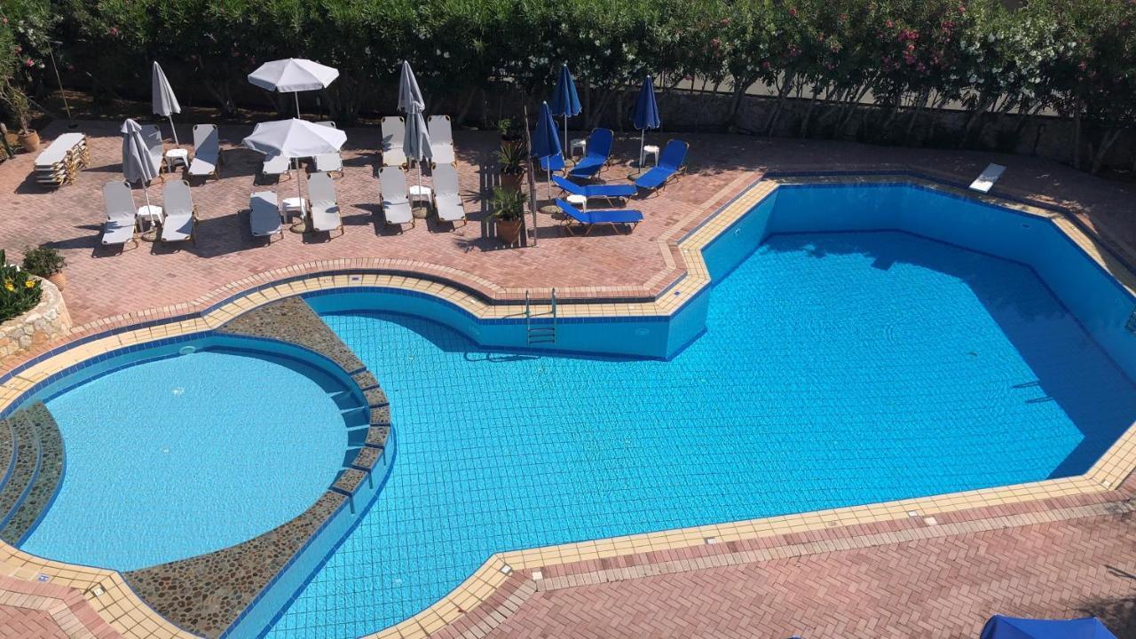 Lefka Apartments Parigoria エクステリア 写真