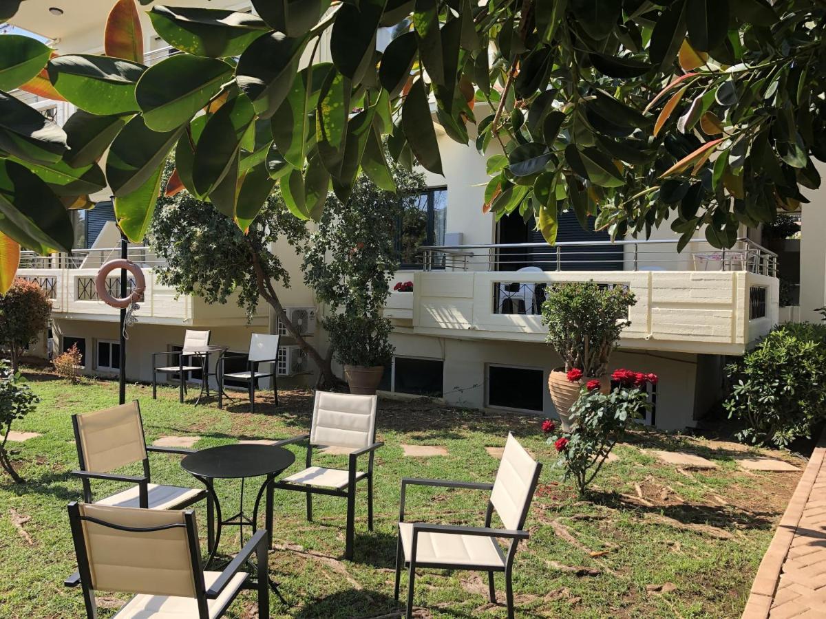 Lefka Apartments Parigoria エクステリア 写真