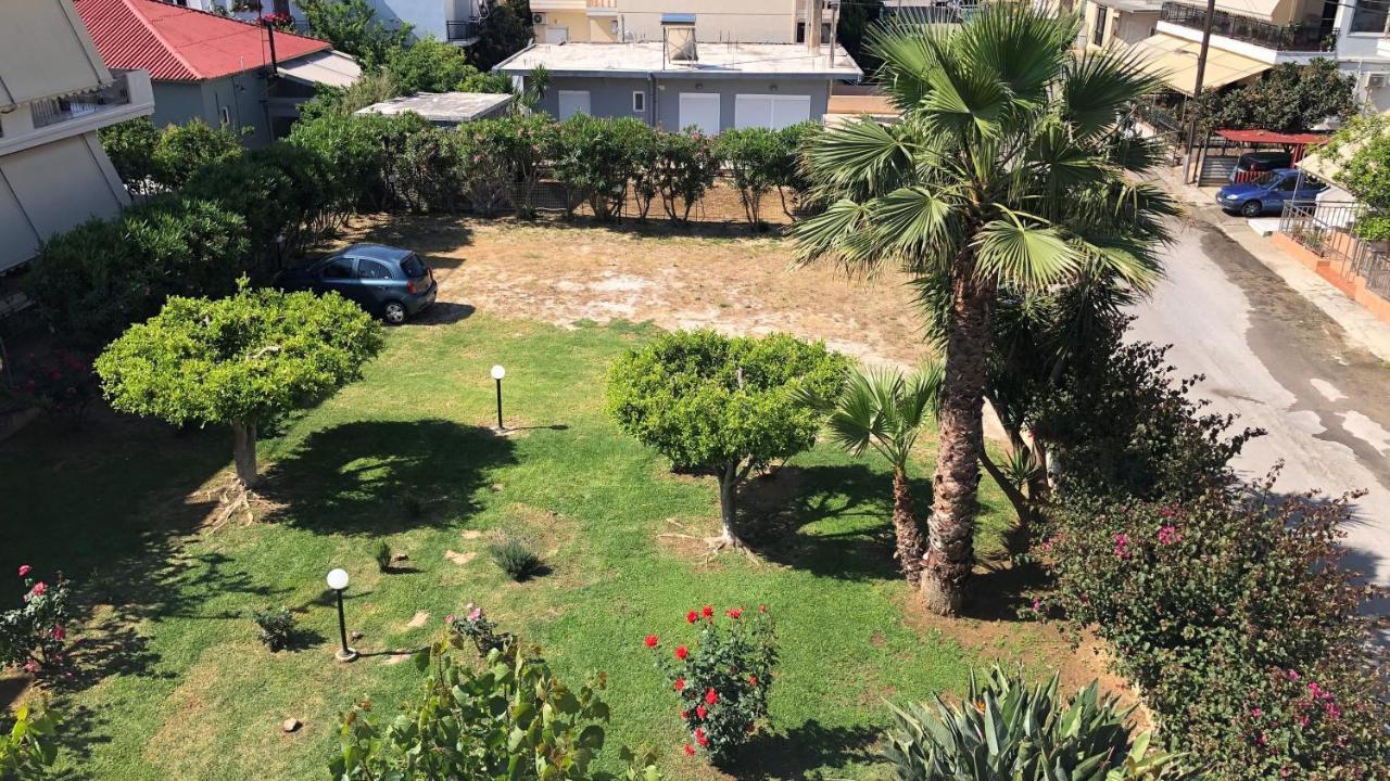 Lefka Apartments Parigoria エクステリア 写真